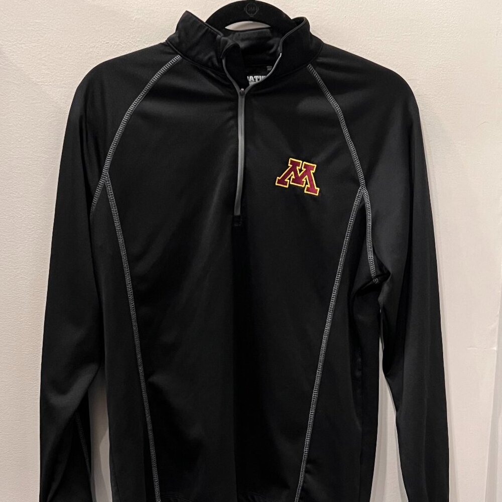 Men's University of Minnesota 1/4 zip pullover, size adult small